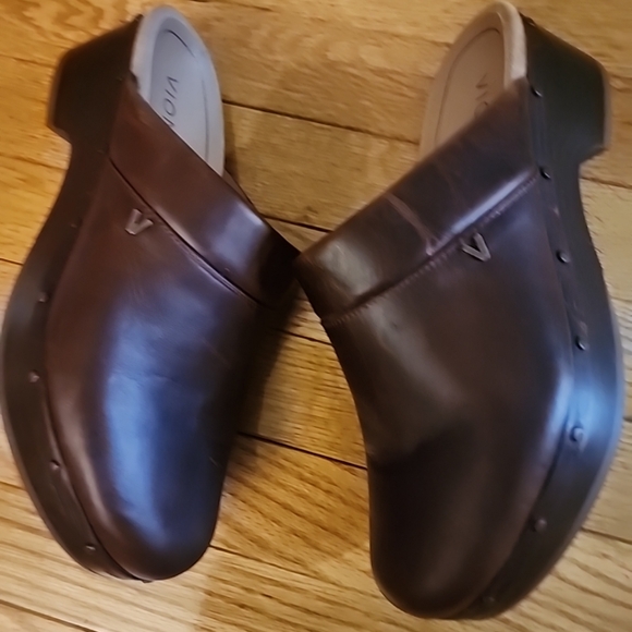 Vionic Kaci Clog Wedge Mules - Picture 2 of 13